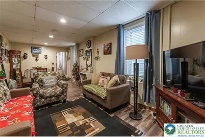 920 S 8th Street, Allentown, PA 18103 - Photo 4