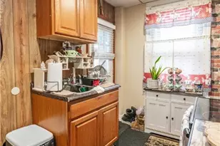 920 S 8th St, Allentown, PA 18103 - Photo 10