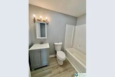 210 Main Street #4, Pen Argyl, PA 18072 - Photo 8