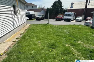 123 Spring St, Nazareth Boro, PA 18064 - Photo 20