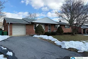 1315 Oak Dr, Macungie, PA 18062 - Photo 2