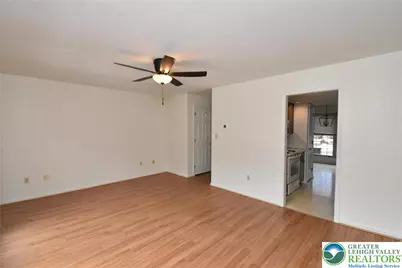 553 Ponds Edge Lane, Allentown, PA 18104 - Photo 6