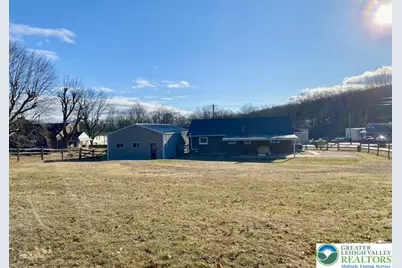 7126 Pa Route 873, Slatington, PA 18080 - Photo 4