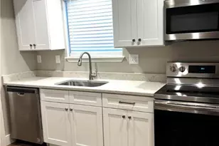 3009 Aronimink Pl, Macungie, PA 18062 - Photo 2