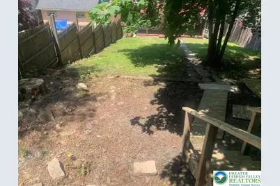 421 E Railroad Street, Nesquehoning, PA 18240 - Photo 2