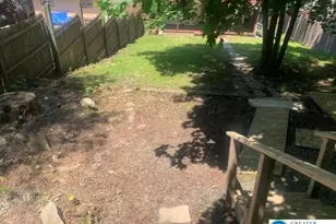 421 E Railroad St, Nesquehoning, PA 18240 - Photo 2