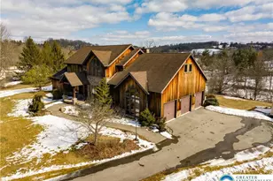 3845 Buck Hill Cir, Lowhill Twp, PA 18078 - Photo 2