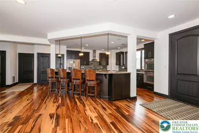 3845 Buck Hill Circle, Schnecksville, PA 18078 - Photo 10