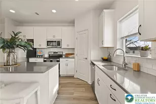 4 Lone Fox Ln, Easton, PA 18045 - Photo 14