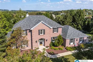 3519 Sharon Cir, North Whitehall Township, PA 18078 - Photo 2