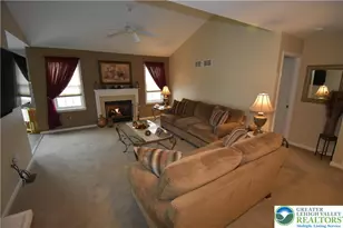 1258 Briarwood Ln, Easton, PA 18040 - Photo 4
