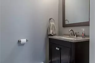 27 Packer Ave, Whitehall Township, PA 18052 - Photo 8