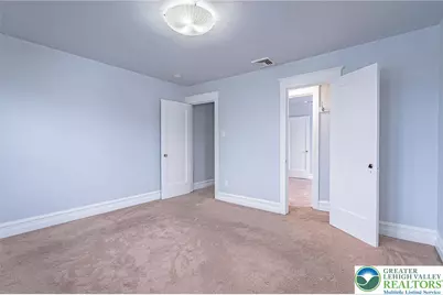 1729 Greenleaf Street, Allentown, PA 18104 - Photo 16