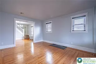 1729 Greenleaf St, Allentown, PA 18104 - Photo 4