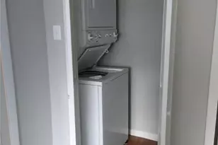 33 N Hellertown Ave, Quakertown, PA 18951 - Photo 8