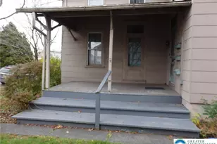 33 N Hellertown Ave, Quakertown, PA 18951 - Photo 2