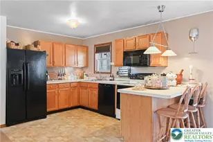 462 Country Pl Dr, Coolbaugh Twp, PA 18466 - Photo 12