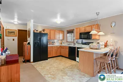 462 Country Place Drive, Tobyhanna, PA 18466 - Photo 14