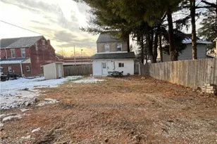 139 Main St, Hellertown, PA 18055 - Photo 16