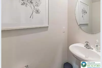 1158 Lova Lane, Allentown, PA 18103 - Photo 8