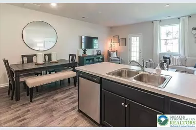 1158 Lova Lane, Allentown, PA 18103 - Photo 6