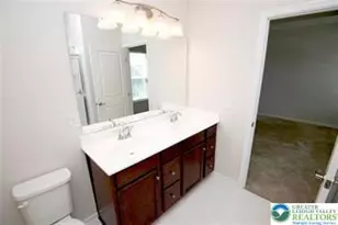 2206 Cook Dr, Easton, PA 18045 - Photo 8