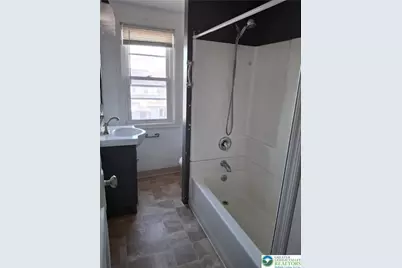 2422 Freemansburg Avenue, Wilson, PA 18042 - Photo 14