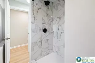 1142 Spring Garden St, Allentown City, PA 18102 - Photo 12