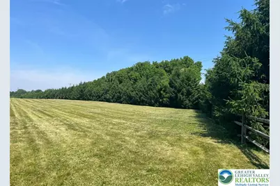 599 Daniels Road, Nazareth, PA 18064 - Photo 4