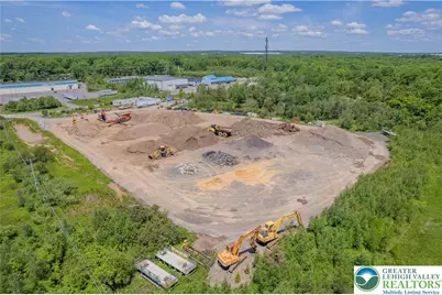 5357 Development Park Drive, Pocono Summit, PA 18346 - Photo 24