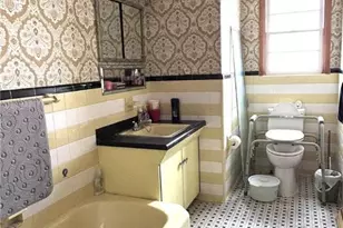 1705 E Cedar St, Allentown, PA 18109 - Photo 16