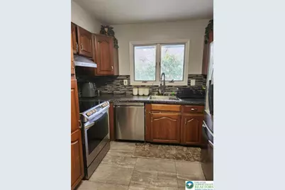 811 S Glenwood, Allentown, PA 18103 - Photo 8