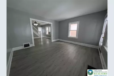 1914 Fairview Avenue, Wilson, PA 18042 - Photo 6