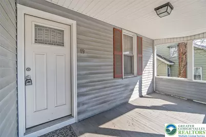 19 Market Street, Tamaqua, PA 18252 - Photo 2