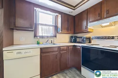 300 Pitt Street, Tamaqua Boro, PA 18252 - Photo 10