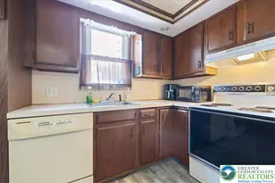 300 Pitt St, Tamaqua Boro, PA 18252 - Photo 10