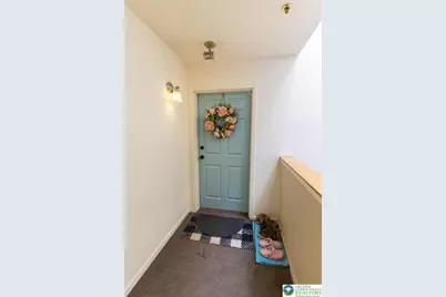 306 Canal Park, Easton, PA 18042 - Photo 2