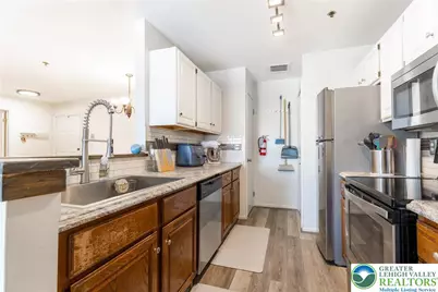 306 Canal Park, Easton, PA 18042 - Photo 8