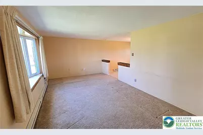 5110 Donna Drive, North Whitehall Township, PA 18037 - Photo 4