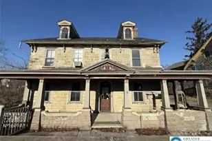 2 Race, Catasauqua, PA 18032 - Photo 2