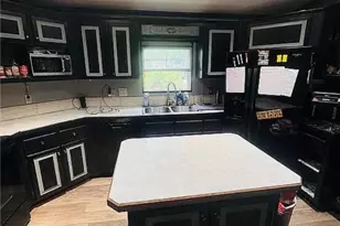 8902 Cedar Rd, Breinigsville, PA 18031 - Photo 4