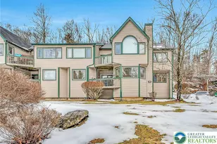 312 Hollow Rd, East Stroudsburg, PA 18302 - Photo 2