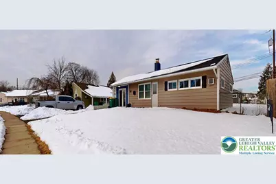 11 Easter Lane, Fallsington, PA 19054 - Photo 2