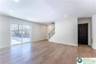 1212 Graham St, Fountain Hill Boro, PA 18015 - Photo 10