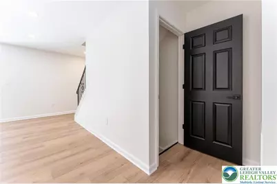 1212 Graham Street, Fountain Hill Boro, PA 18015 - Photo 12