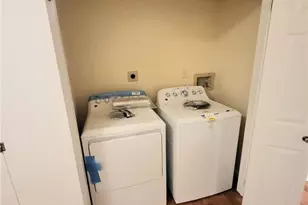 1081 Barnside Rd, Allentown, PA 18103 - Photo 12