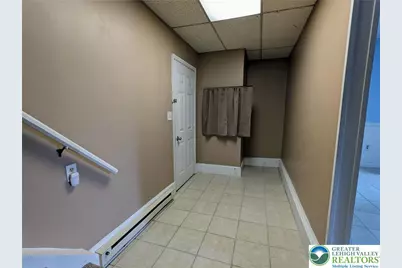 132 E 21st Street #B, Northampton Township, PA 18067 - Photo 2