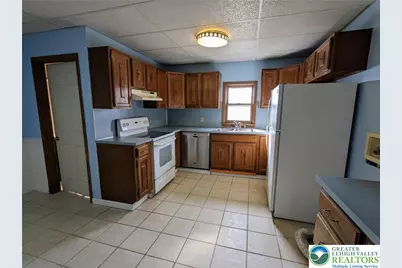 132 E 21st Street #B, Northampton Township, PA 18067 - Photo 4