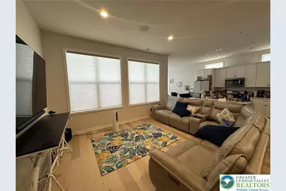 7018 Oak, Bath, PA 18014 - Photo 18