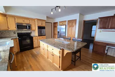 1135 Sherwood Drive, North Whitehall Township, PA 18059 - Photo 6